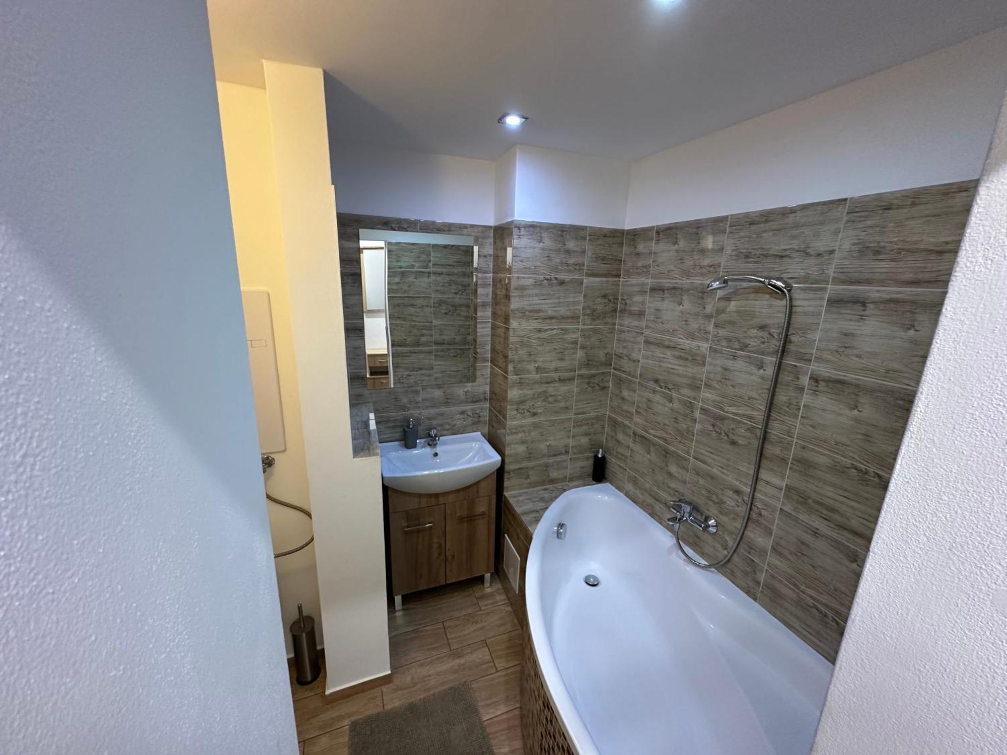 Apartman Bb-Centrum1 Банска бистрица Екстериор снимка